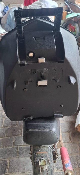 Maleta Baúl Honda SH 300 (Modelo Nuevo)
