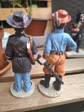 Figuras resina temática histórica