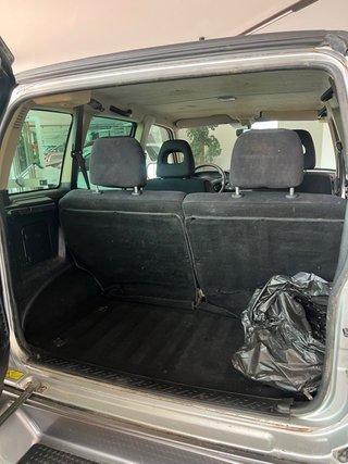 Nissan Terrano II 2004