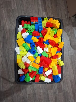 Mega Bloks Más de 450 Piezas