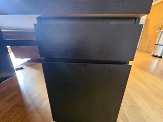 Mesa de escritorio wengué