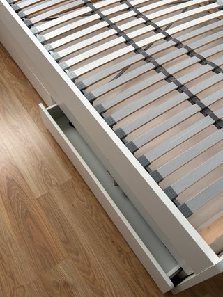 Cama nido blanca casi nueva