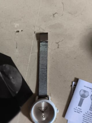 Reloj Morgan de Toi nuevo sin estrenar.