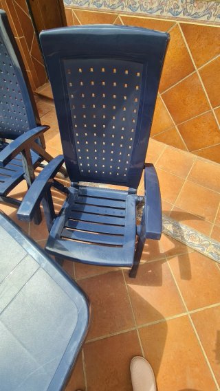 Conjunto mesa y 5 sillas terraza jardín