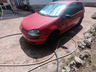 Volkswagen Golf 2003