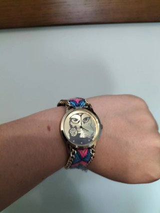 Reloj de pulsera con diseño de búho