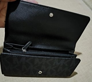 Cartera Michael Kors Negra y Plateada