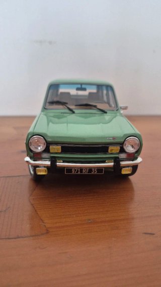 Simca 1200 escala 1/18