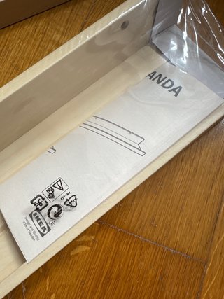 Estantería MOSSLANDA Ikea efecto abedul