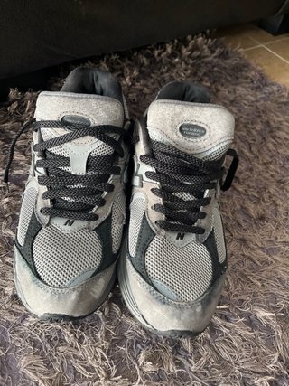New Balance 2002R Gris Talla 39.5 EUR