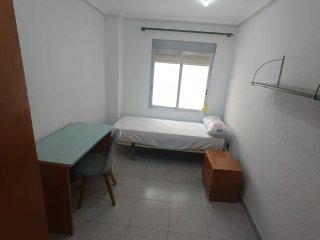 Bonito piso de estudiantes de 4 habitaciones
