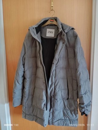 Abrigo acolchado gris Zara