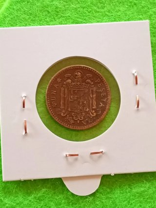 Moneda Franco Caudillo de España 1947 estrella 51