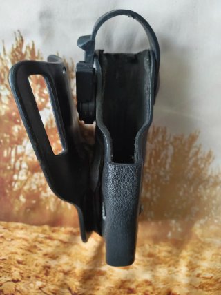 Funda Safariland para pistola