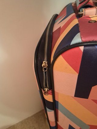 Maleta de mano con diseño