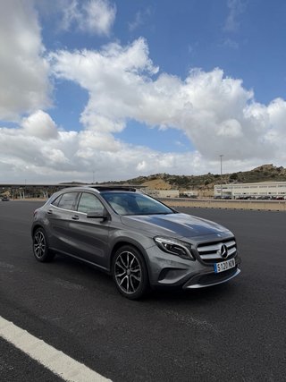 Mercedes-Benz GLA 2014