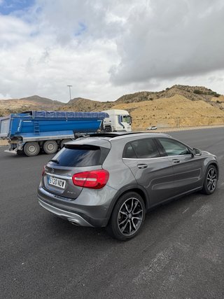 Mercedes-Benz GLA 2014