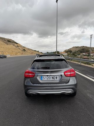 Mercedes-Benz GLA 2014