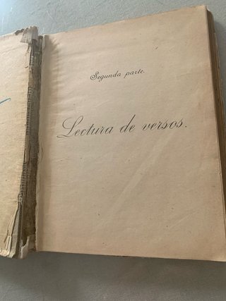 Libro antiguo “ Lecturas y versos manuscritos”