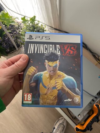 Invincible PS5 Portada Especial