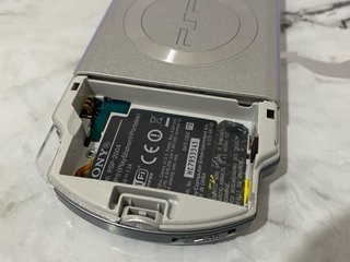 Sony PSP 2004 Grigio Argento