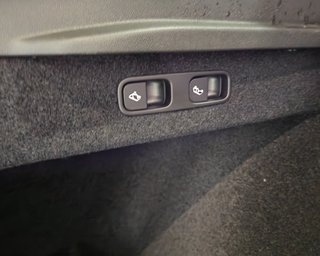 Tesla Model Y Gran autonomía con tracción trasera