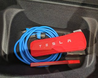 Tesla Model Y Gran autonomía con tracción trasera