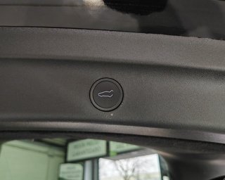 Tesla Model Y Gran autonomía con tracción trasera
