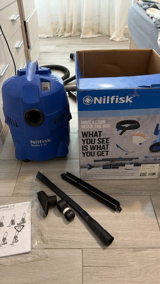 Nilfisk Aspirador 12L con función soplador