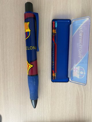 Lote papelería FCBarcelona:lápices, boli y estuche