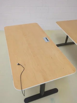 Escritorio Elevable IKEA BEKANT 160x80 cm