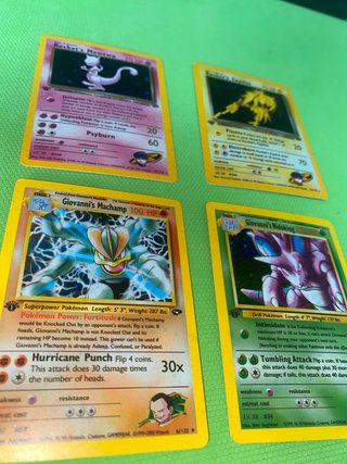 Lote 4 naipes Rocket's y Giovanni’s, LEER