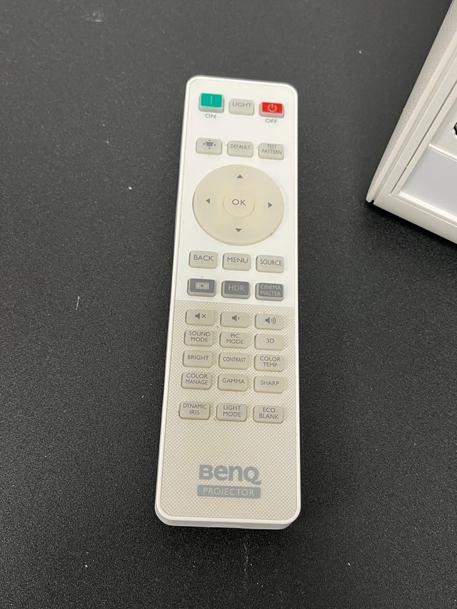 Proyector BenQ UHD 4K BenQ W1800i