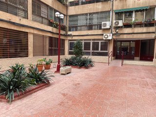 Piso en venta en Carolinas Altas en Alicante