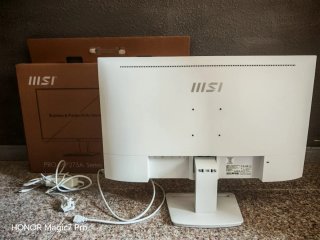 Monitor MSI Blanco