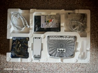 Monitor MSI Blanco