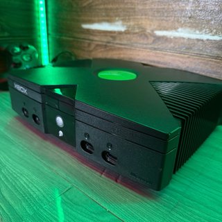 Xbox Clásica con 4 Juegos y Mando Original