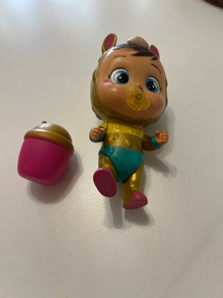 Muñeca Bebé Llorón con chupete y accesorio