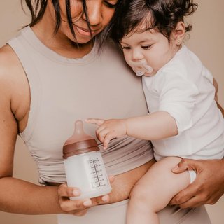 Suavinex biberón anticólicos tetina silicona