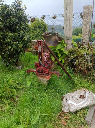 Rotovator y vertedera John Deere