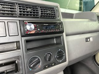 VOLKSWAGEN TRANSPORTER TDI ÚNICO PROPIETARIO