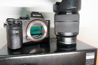 Sony A7II + 28-70mm + Brightin Star 16mm + accesor