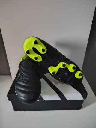 Botas de fútbol Adidas copa 39
