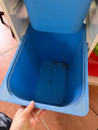Estantería de plástico para juguetes