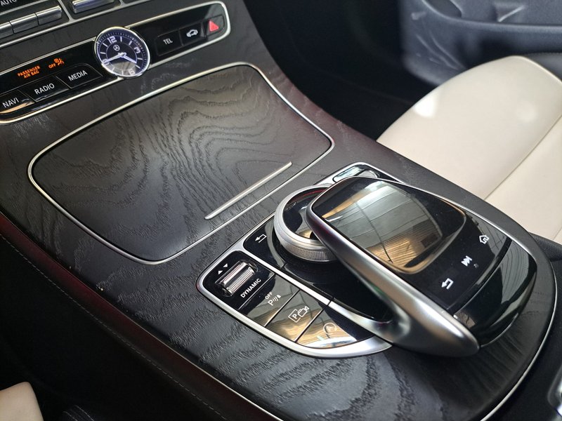 Mercedes-Benz Clase E E 350 d Coupé 2020, foto 22