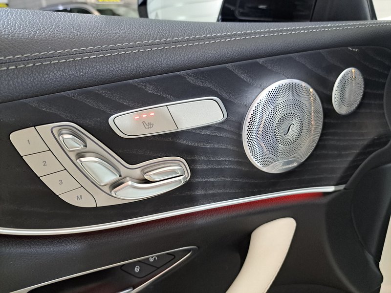 Mercedes-Benz Clase E E 350 d Coupé 2020, foto 27