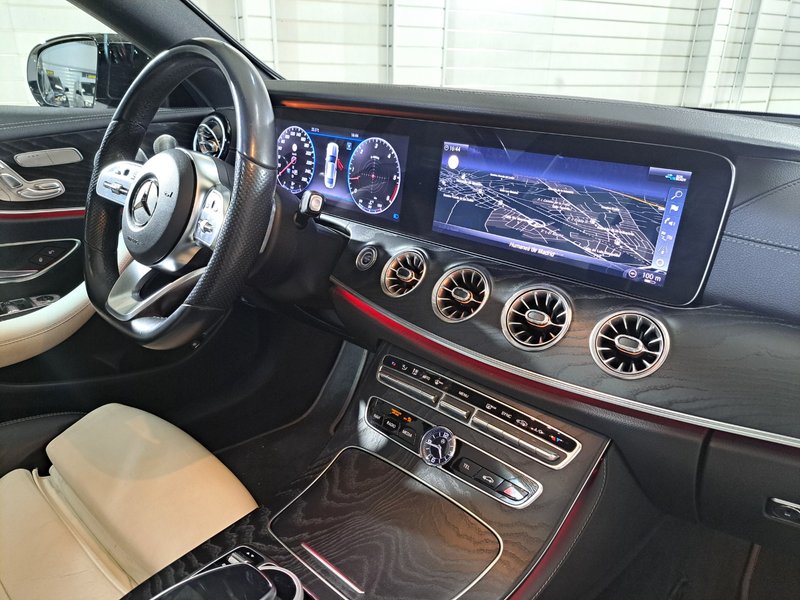 Mercedes-Benz Clase E E 350 d Coupé 2020, foto 20