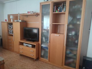 Mueble de salón modular madera y cristal,