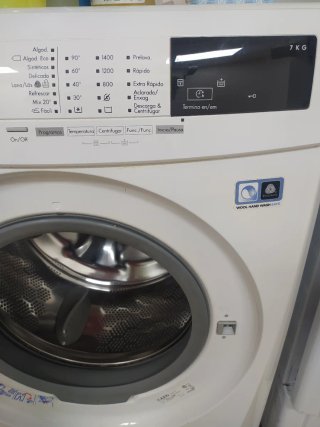 Lavadora AEG 7KG
