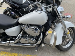 Honda Shadow Cruiser Moto Manual Blanca 750 vt